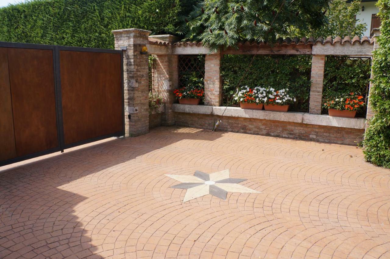 La Brigata Apartments Suite Room Cavallino-Treporti Dış mekan fotoğraf